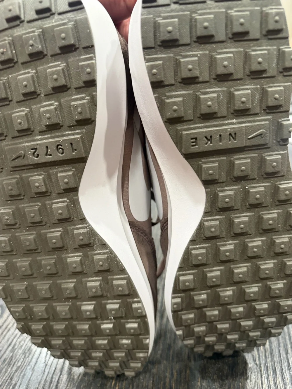 Nike Waffle Debut Mink Brown Vast Grey Shoes Sneaker men’s size 9.5